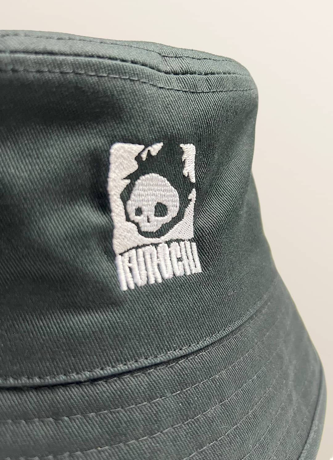 "KUROCHI - logo" Buckethat Black