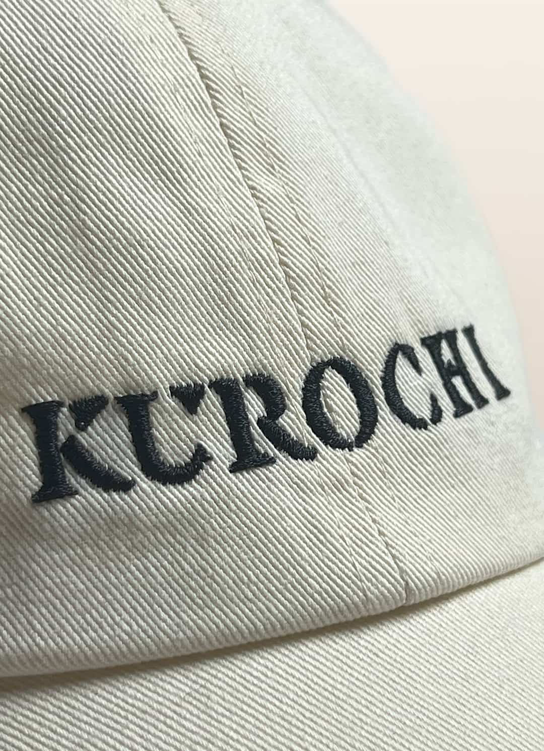 "KUROCHI - text" Cap Papercut